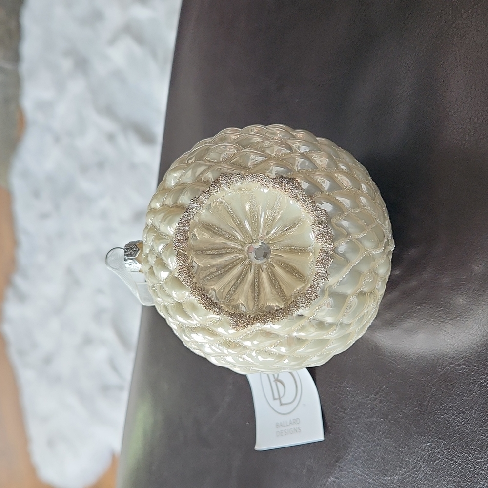 Ballard Designs Gorgeous Silver/Champagne NWT Ornament